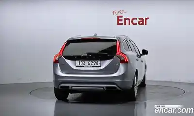 Volvo V60 2014 1.6 гидро в Москве № 197076, миниатюра 4