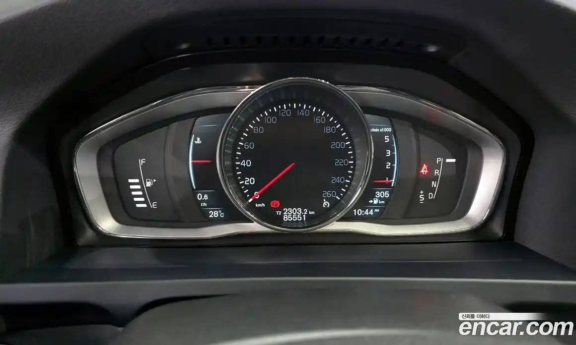 Volvo V60 2014 1.6 гидро в Москве № 197076, фото 8