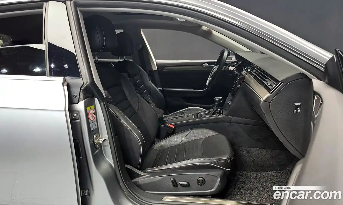 Volkswagen Arteon 2020 2.0 гидро в Москве № 199281, фото 10