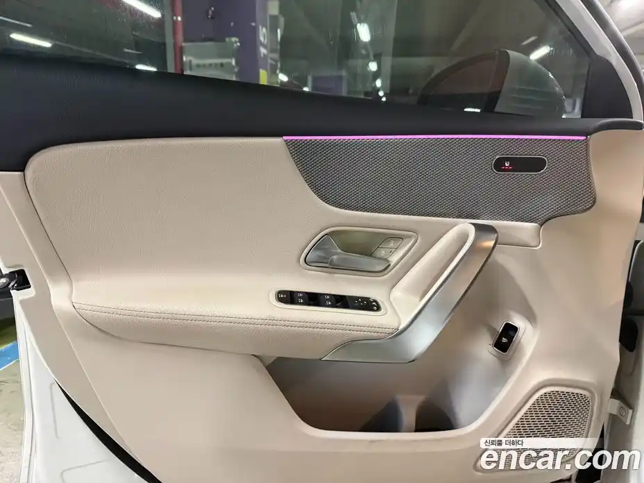 Mercedes-Benz A-Class 2022 2.0 гидро в Москве № 205526, фото 19