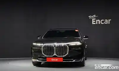 BMW 7-Series 2023 3.0 гидро в Москве № 211062, миниатюра 3