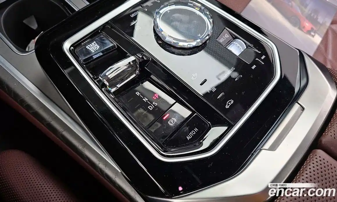BMW 7-Series 2023 3.0 гидро в Москве № 211062, фото 9