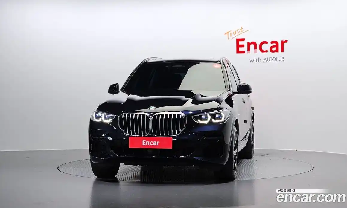 BMW X5 2023 3.0 гидро в Москве № 211071, фото 3