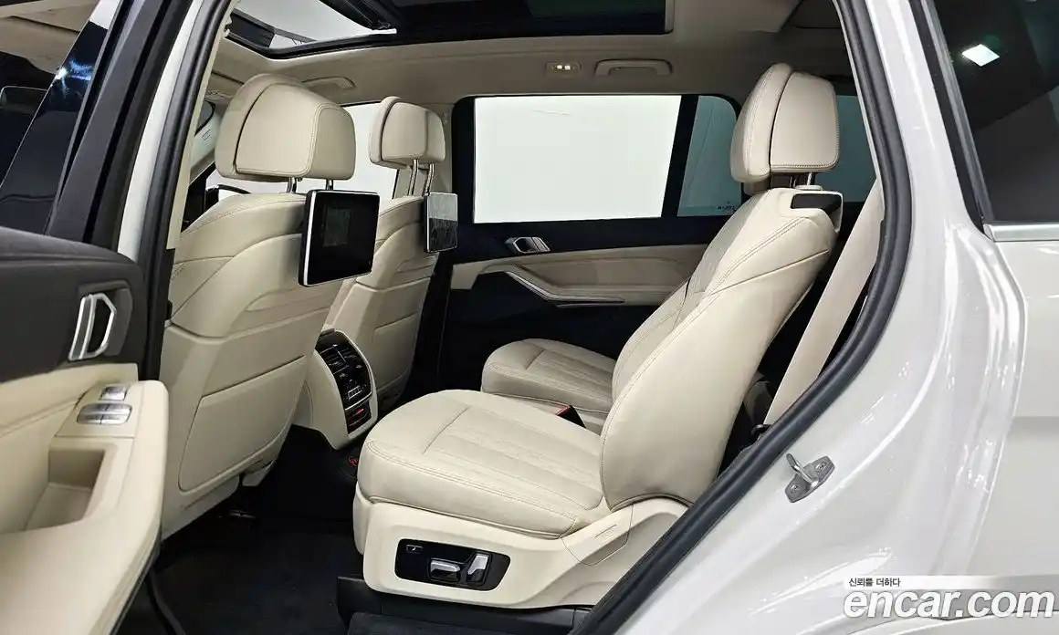 BMW X7 2021 3.0 гидро в Москве № 211075, фото 12