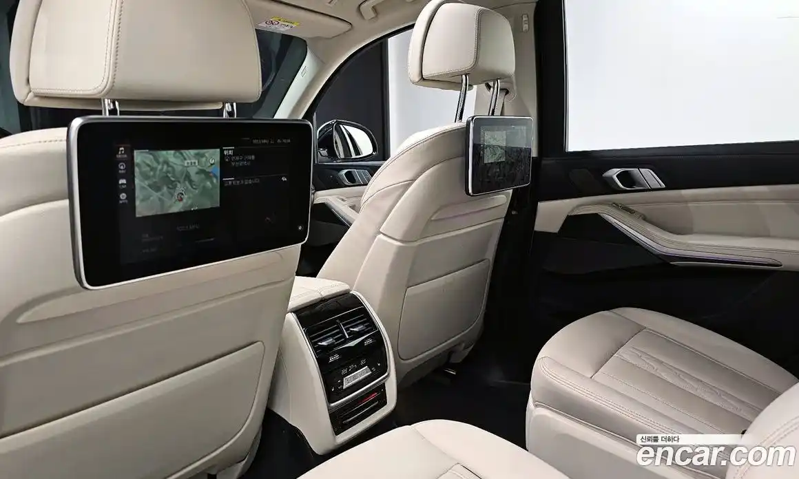 BMW X7 2021 3.0 гидро в Москве № 211075, фото 17
