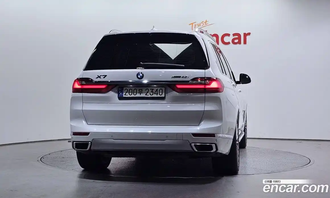 BMW X7 2021 3.0 гидро в Москве № 211075, фото 4