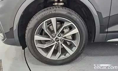 Audi Q5 2022 2.0 гидро в Москве № 212469, миниатюра 5