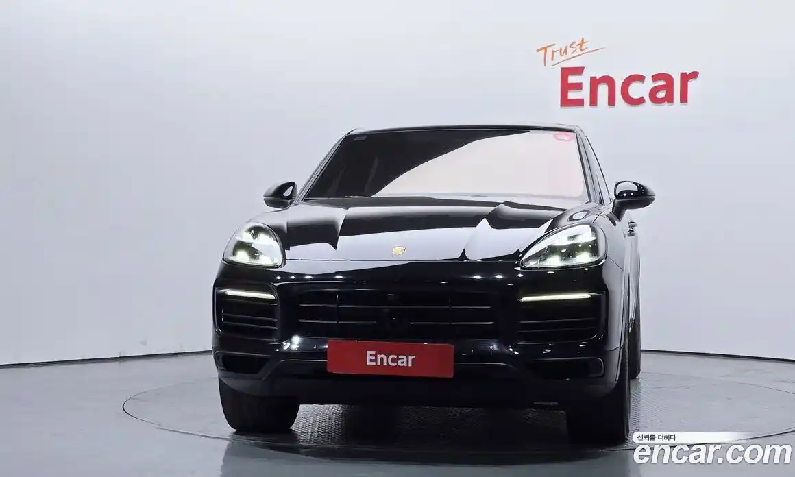 Porsche Cayenne 2022 3.0 гидро в Москве № 213123, фото 3