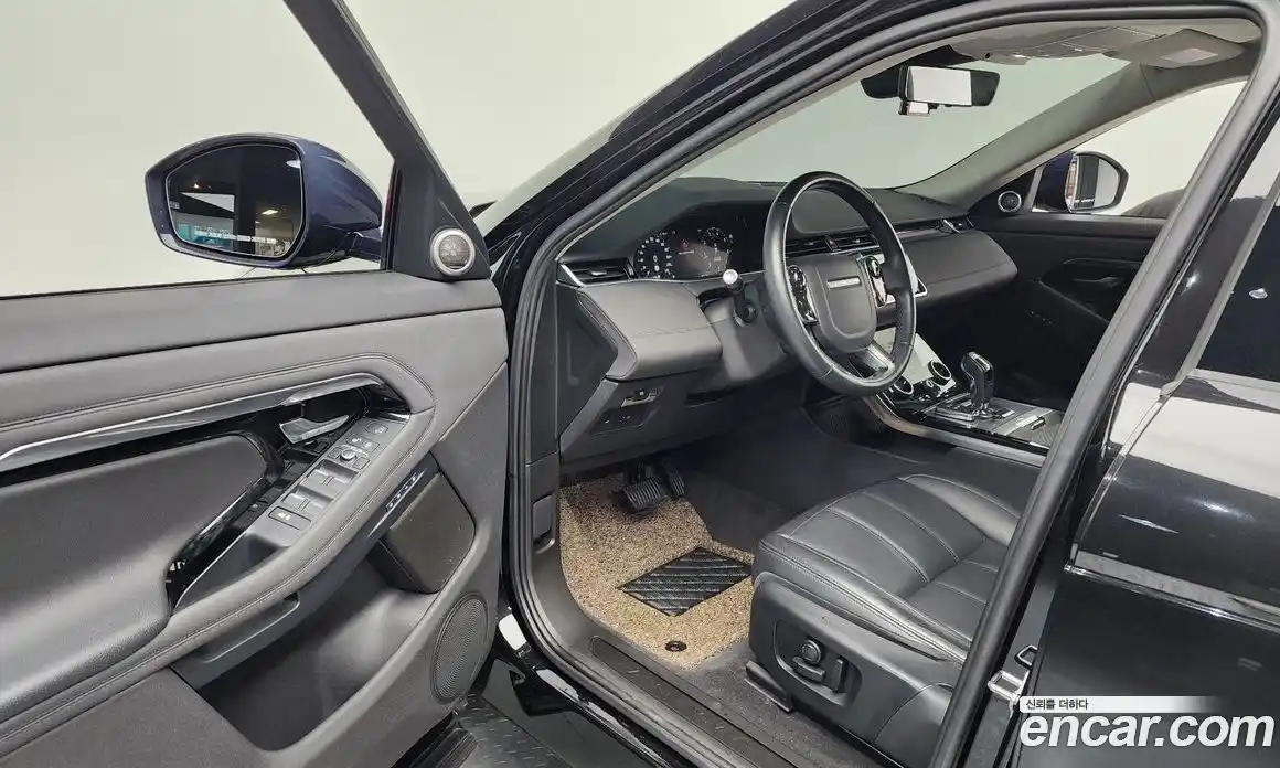 Land Rover Range-Rover Evoque 2020 2.0 гидро в Москве № 213377, фото 10