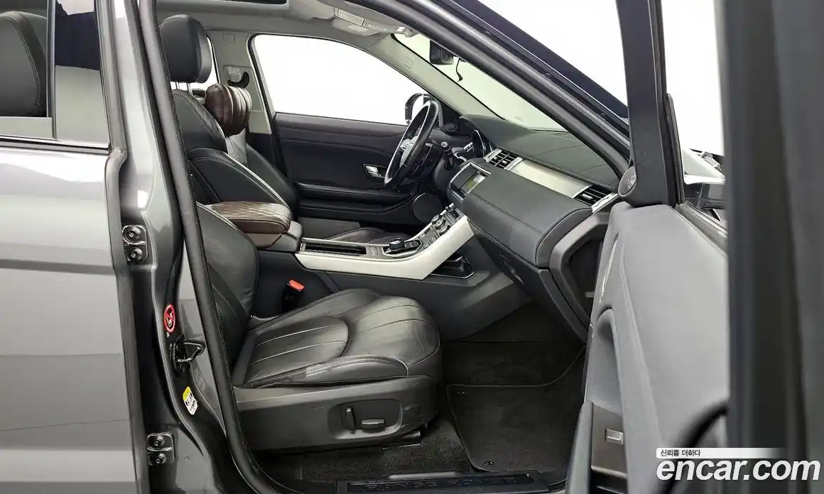 Land Rover Range-Rover Evoque 2019 2.0 гидро в Москве № 213636, фото 11