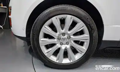 Land Rover Range-Rover 2013 3.0 гидро в Москве № 213701, миниатюра 5
