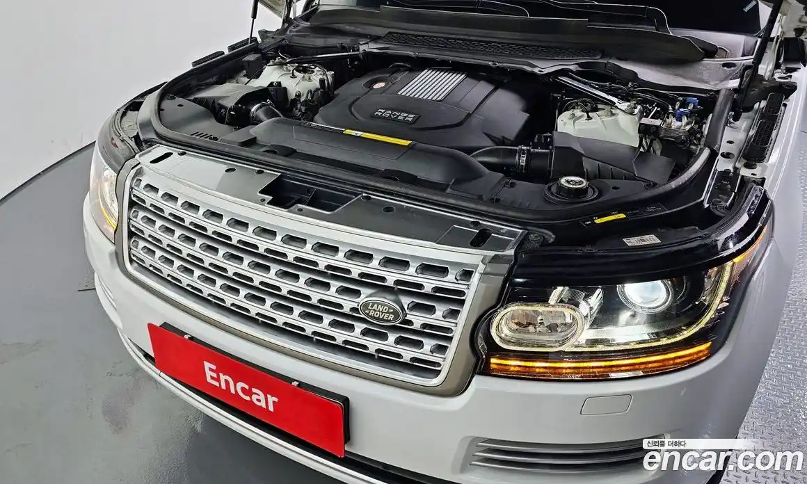 Land Rover Range-Rover 2013 3.0 гидро в Москве № 213701, фото 6