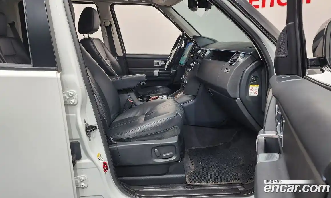 Land Rover Discovery 2016 3.0 гидро в Москве № 213830, фото 11