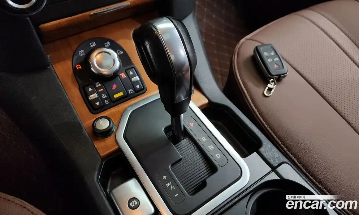 Land Rover Discovery 2011 5.0 гидро в Москве № 213837, фото 9