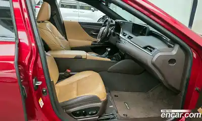 Lexus ES 2018 2.5 гидро в Москве № 214693, миниатюра 11