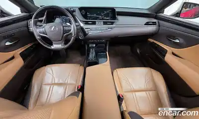 Lexus ES 2018 2.5 гидро в Москве № 214693, миниатюра 7
