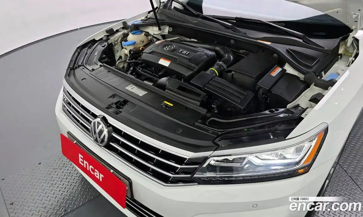 Volkswagen Passat 2016 1.8 гидро в Москве № 215089, фото 6
