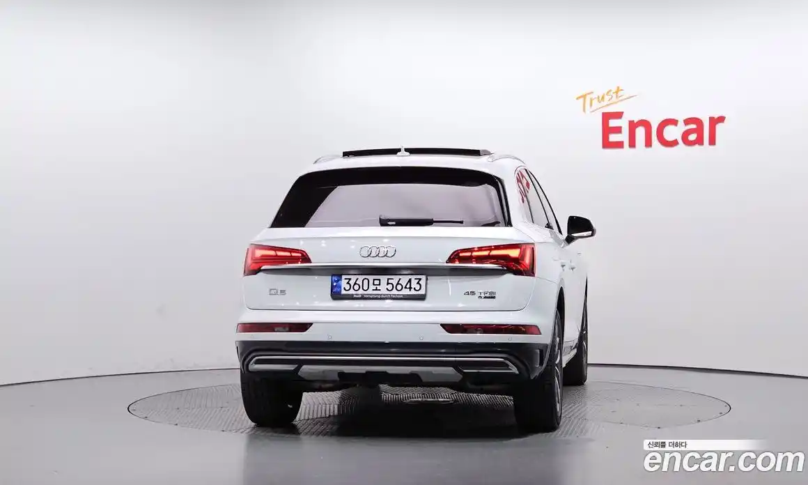Audi Q5 2023 2.0 гидро в Москве № 229675, фото 4