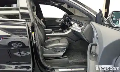 Audi Q8 2020 3.0 гидро в Москве № 229787, миниатюра 11