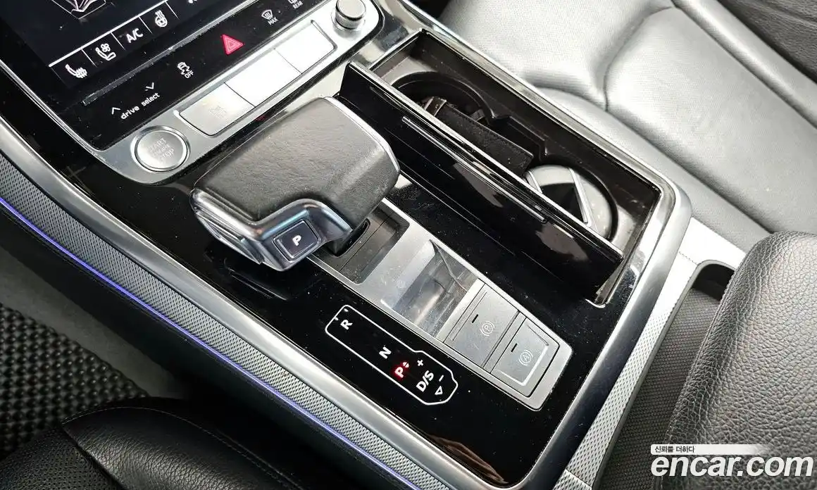 Audi Q8 2020 3.0 гидро в Москве № 229787, фото 9