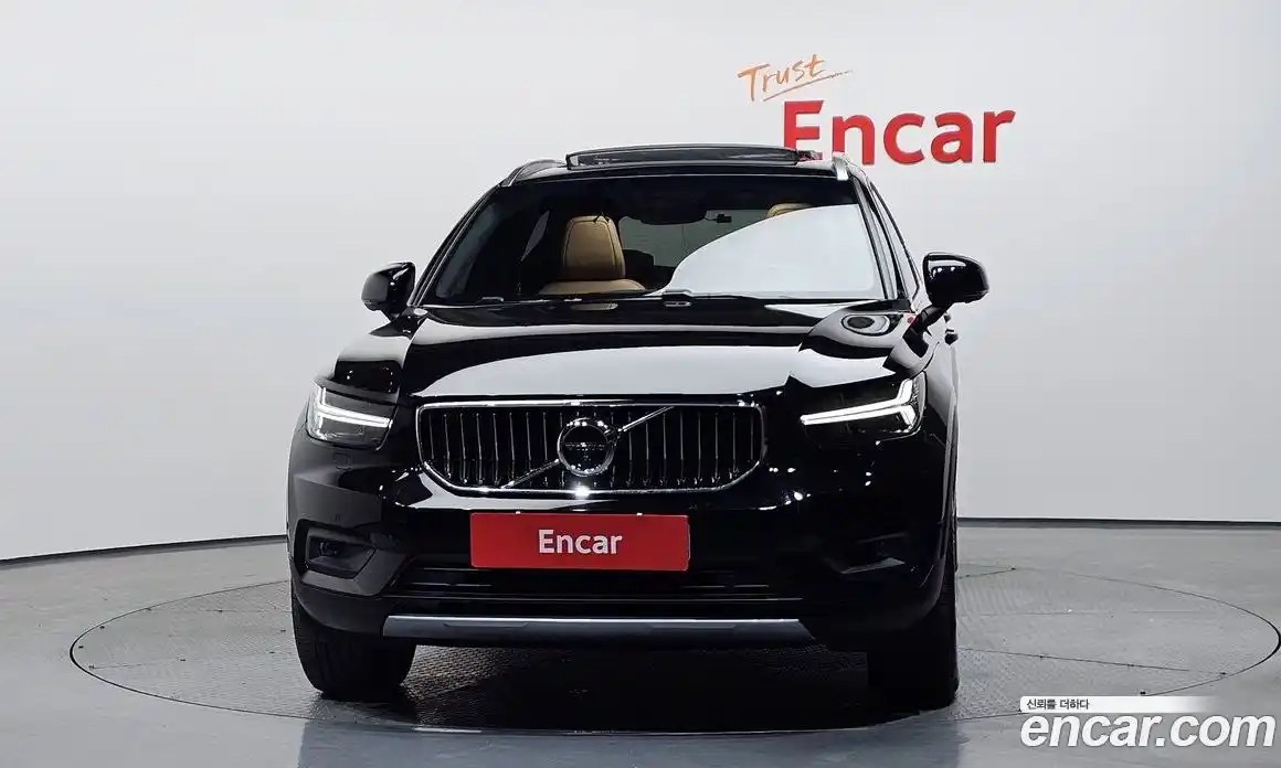 Volvo XC40 2021 2.0 гидро в Москве № 230431, фото 3