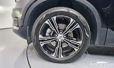 Volvo XC40 2021 2.0 гидро в Москве № 230431, миниатюра 5