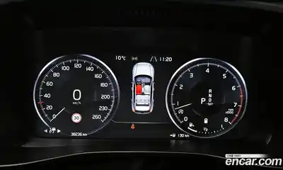 Volvo XC40 2021 2.0 гидро в Москве № 230431, миниатюра 8
