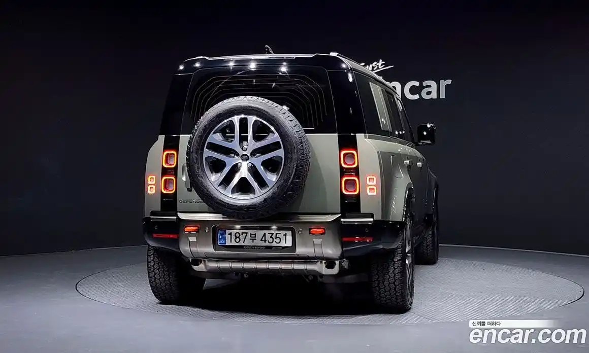 Land Rover Defender 2024 3.0 гидро в Москве № 231221, фото 4