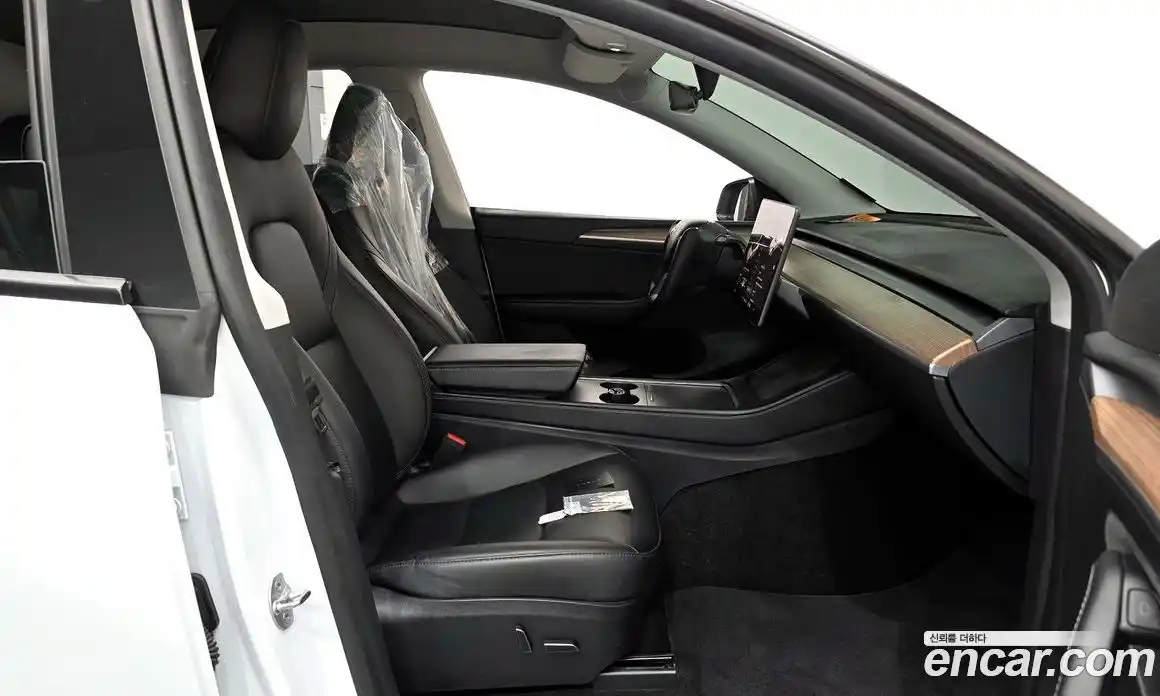 Tesla Model Y 2023 0.2 гидро в Москве № 231728, фото 11