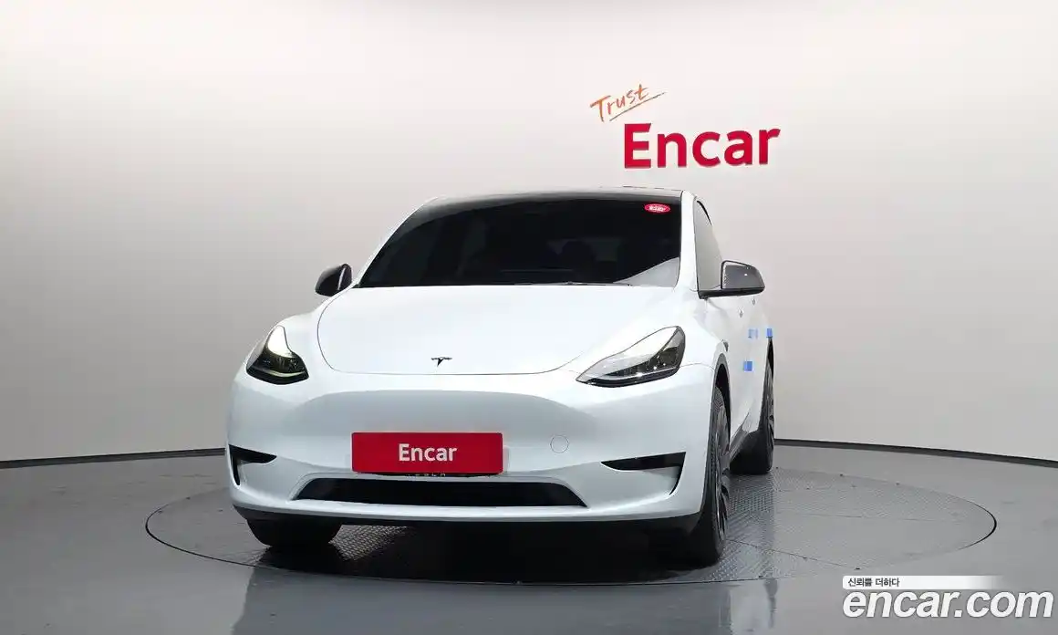 Tesla Model Y 2023 0.2 гидро в Москве № 231728, фото 3