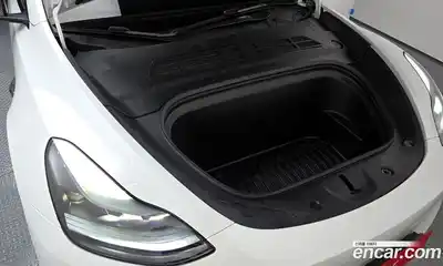 Tesla Model Y 2023 0.2 гидро в Москве № 231728, миниатюра 6