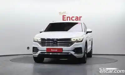 Volkswagen Touareg 2023 3.0 гидро в Москве № 232124, миниатюра 3