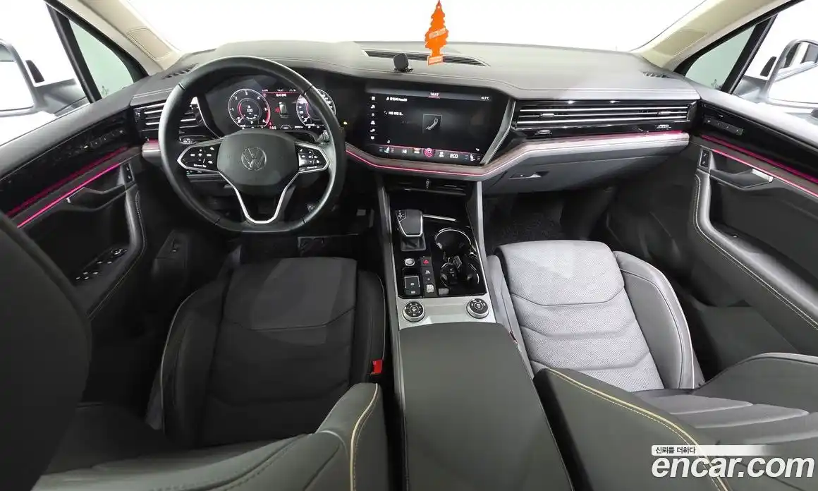 Volkswagen Touareg 2023 3.0 гидро в Москве № 232124, фото 7