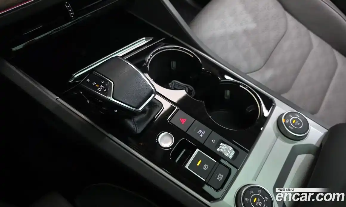 Volkswagen Touareg 2023 3.0 гидро в Москве № 232124, фото 9