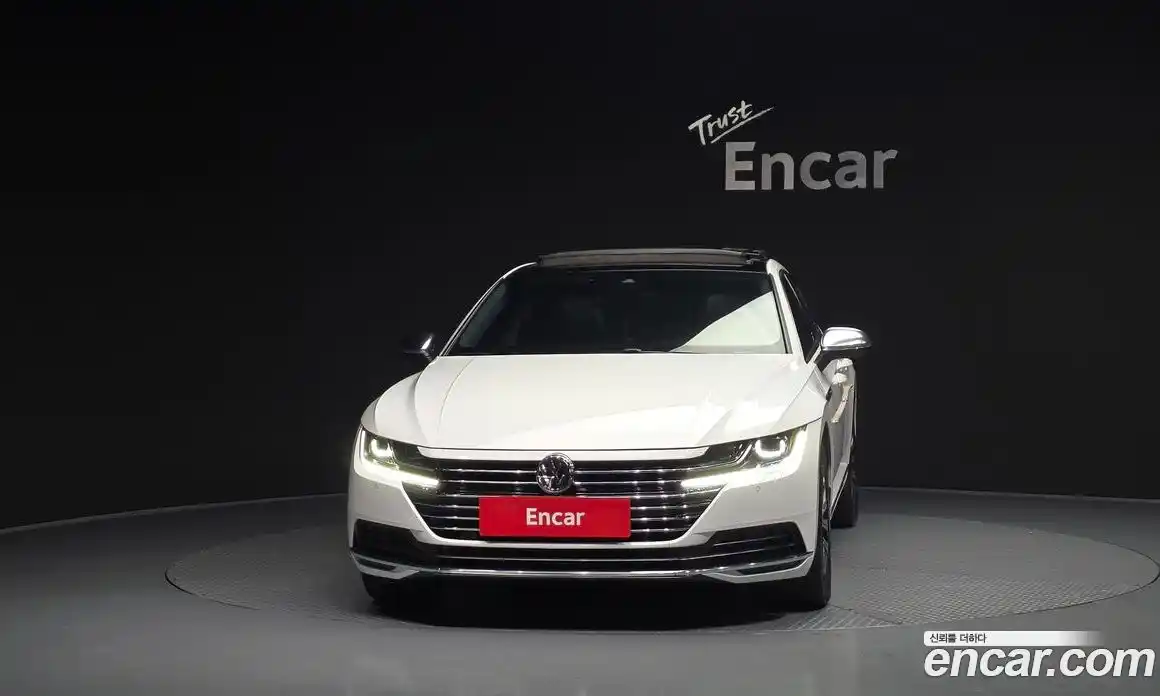 Volkswagen Arteon 2019 2.0 гидро в Москве № 232158, фото 3