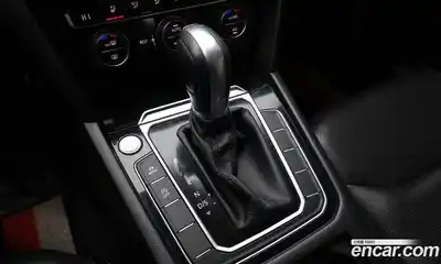 Volkswagen Arteon 2019 2.0 гидро в Москве № 232158, миниатюра 9