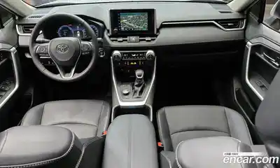 Toyota RAV4 2023 2.5 гидро в Москве № 232807, миниатюра 7