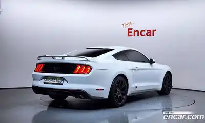 Ford Mustang 2019 2.3 гидро в Москве № 255520, миниатюра 2