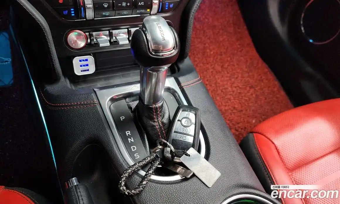 Ford Mustang 2019 2.3 гидро в Москве № 255520, фото 9