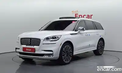 Lincoln Aviator, 2022