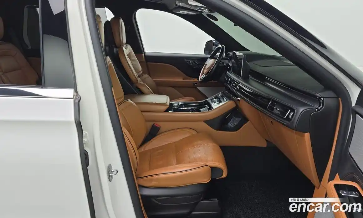 Lincoln Aviator 2022 3.0 гидро в Москве № 255737, фото 11