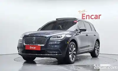 Lincoln Corsair, 2021