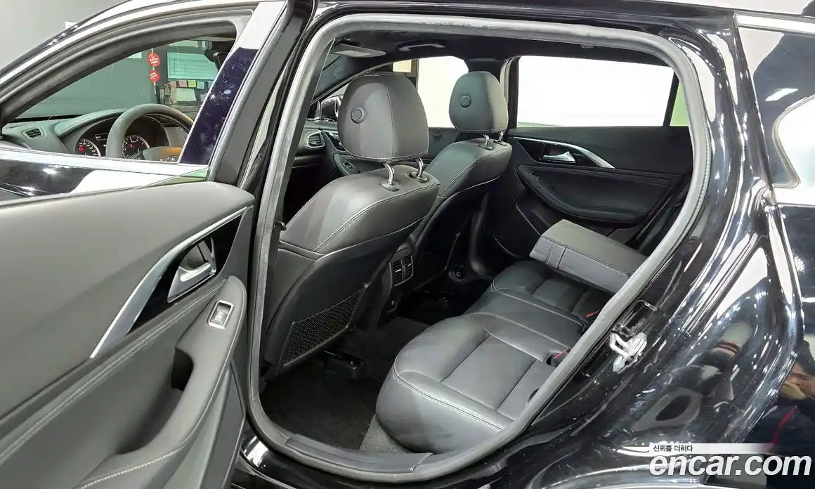 Infiniti QX30 2019 2.0 гидро в Москве № 256147, фото 11