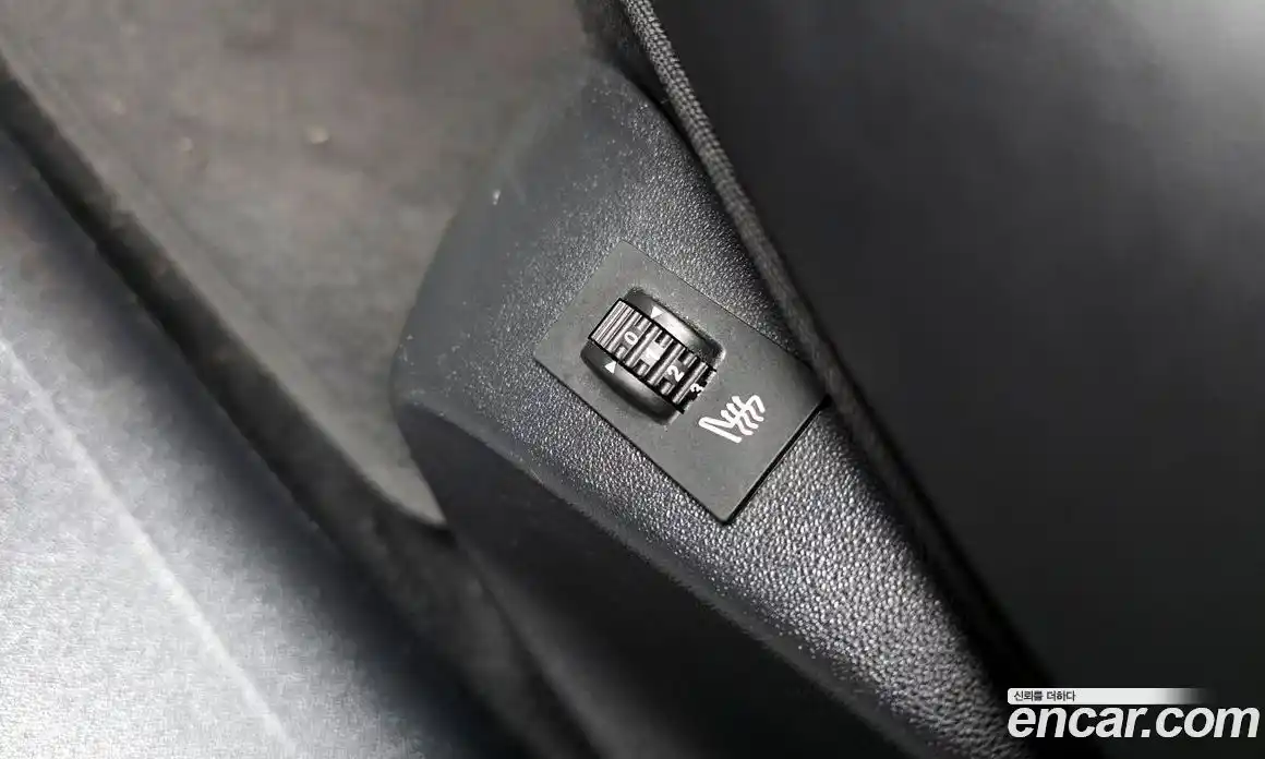 Peugeot 2008 2016 1.6 гидро в Москве № 256259, фото 18