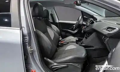 Peugeot 2008 2016 1.6 гидро в Москве № 256259, миниатюра 10