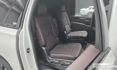 Cadillac Escalade 2023 6.2 гидро в Москве № 256359, миниатюра 12