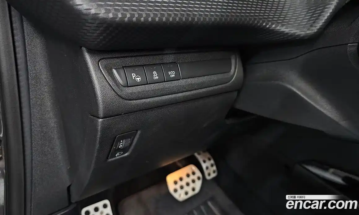 Peugeot 2008 2015 1.6 гидро в Москве № 258185, фото 17