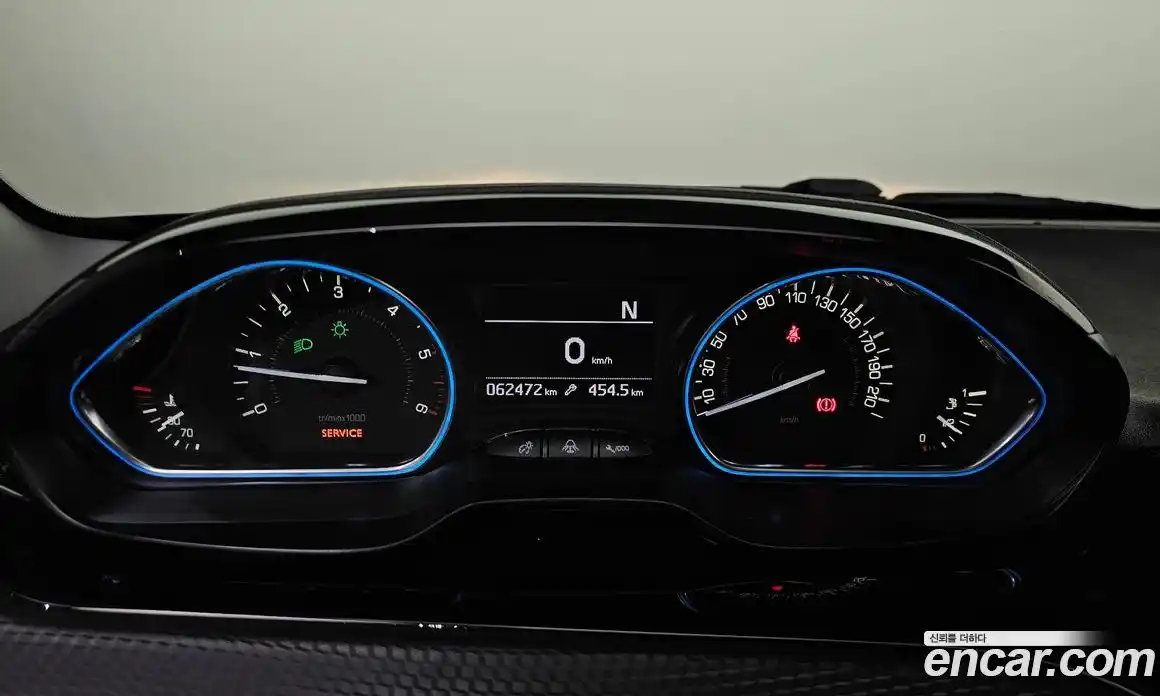 Peugeot 2008 2015 1.6 гидро в Москве № 258185, фото 8