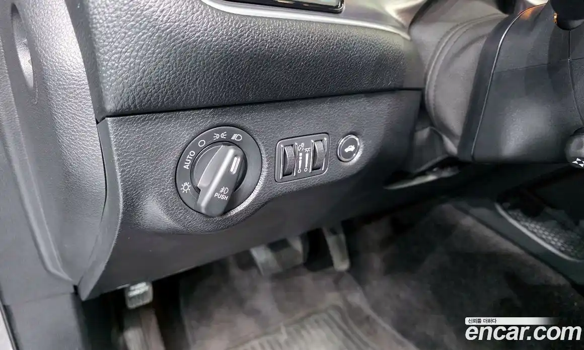 Dodge Challenger 2019 6.4 гидро в Москве № 259718, фото 18