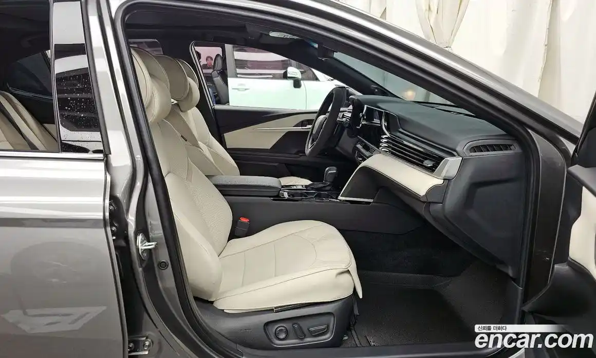 Toyota Camry 2025 2.5 гидро в Москве № 279189, фото 11